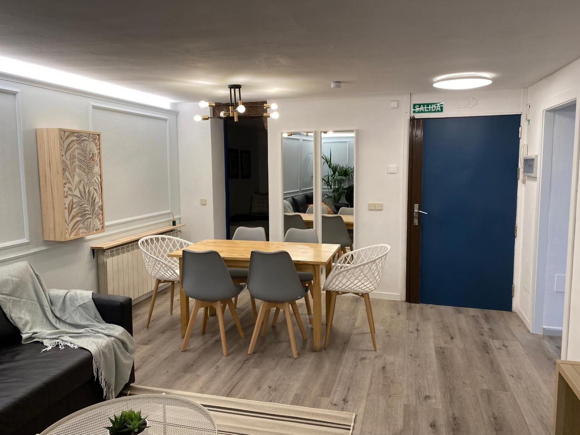 Apartamento Madrid Centro - Barrio De Las Letras Apartment Bagian luar foto